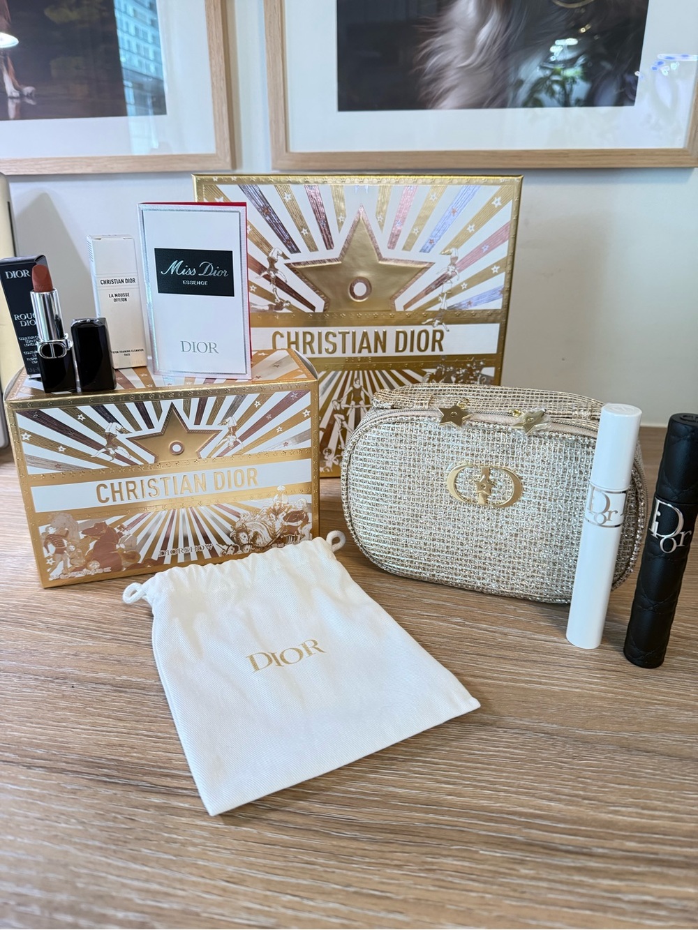 Dior 2025 Makeup Bag with Over Volume Mascara and Maximizer 4D